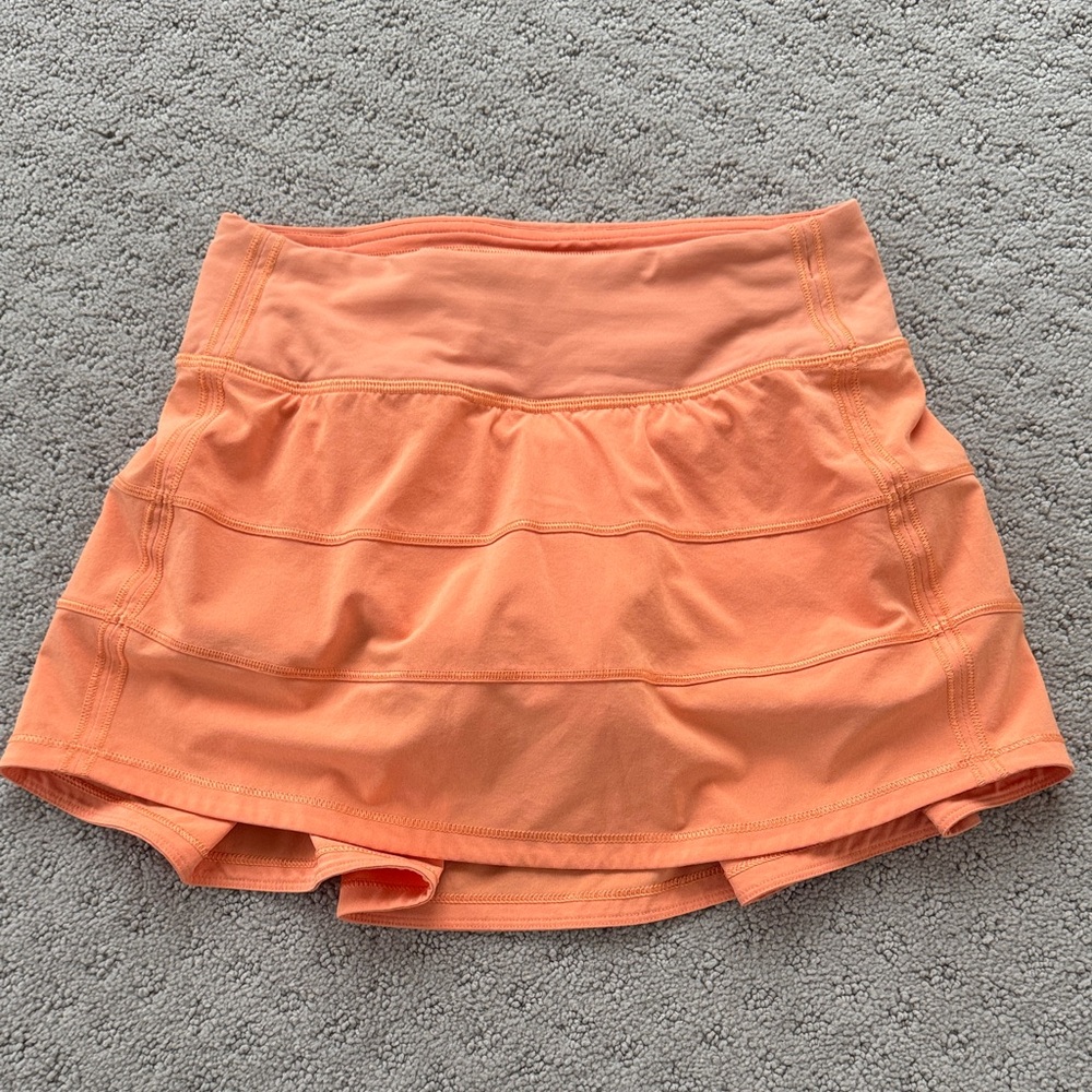 Lululemon pace rival skirt